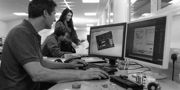 Adaptaciones, Reducciones y Registro de Jornada Roda de Ter · Obligación de empleadas del hogar a registrar su jornada